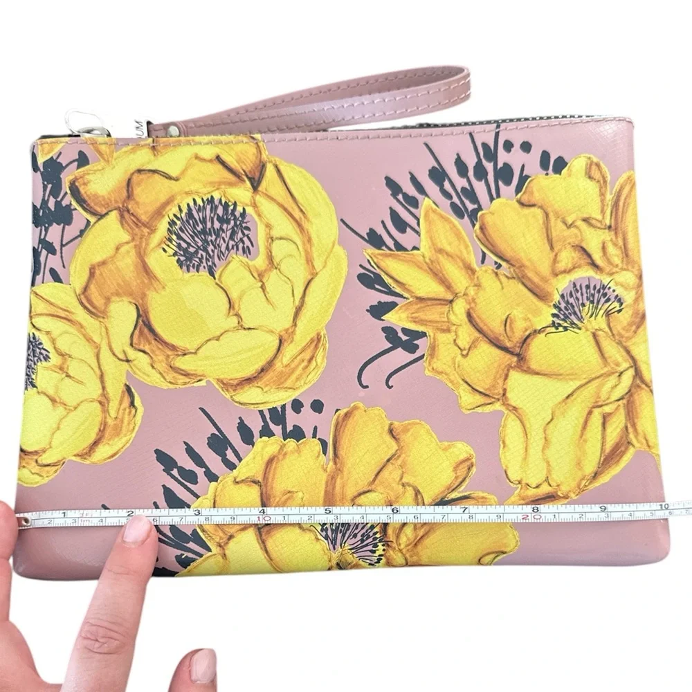 Gianni Chiarini  GUM 🌼excellent preowned